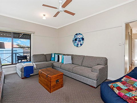 Southern Tides - Dentist Search 1