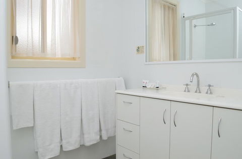 Sportsmans Motor Inn - Dentist Find 2