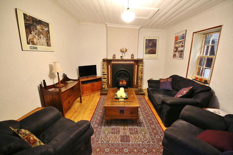 Stonewall Cottage - Dentists Australia 2