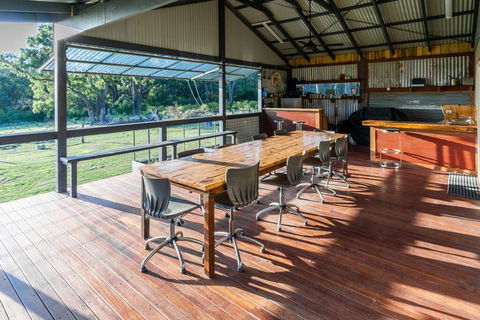 Studio 165 Hidden Gem On 50 Acres With Bay Views - Dentist Find 2