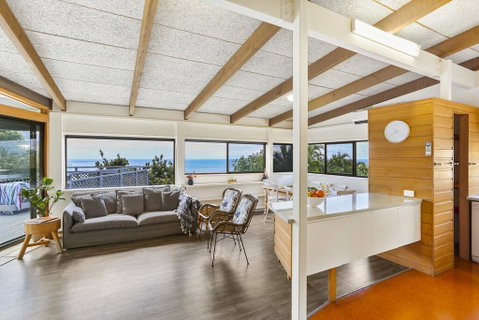 Sunshine Beach Shack - Dentist Search 3