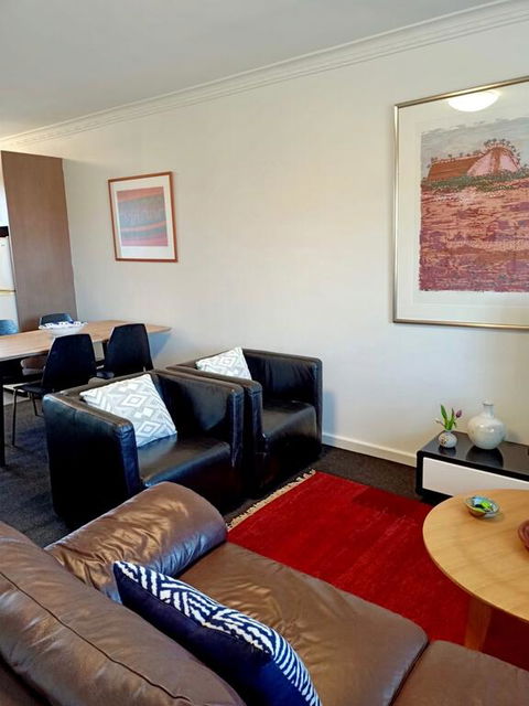 Superb 2 BR Apartment Minutes To CBD- Cen7 - Dentist Find 3