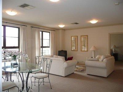 Superb Stay In Adelaides East End - Dentist Find 2