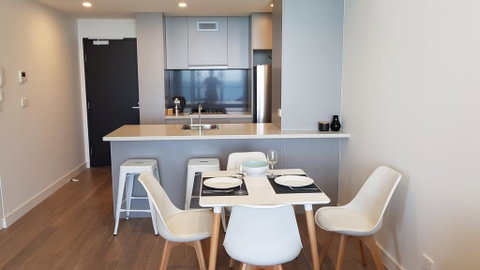 Supercar Fan's Dream - Track Side Apartment #1 - Dentist Find 2