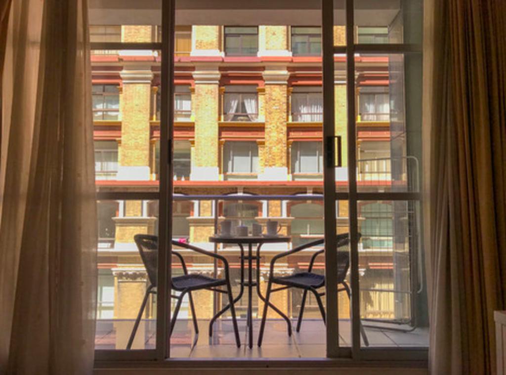 Superior Kent Street Apartments