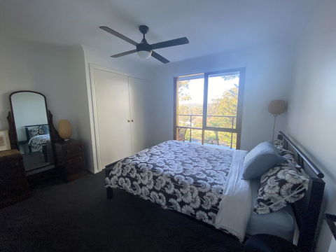 Surf Beach Holiday - Dentist Find 1