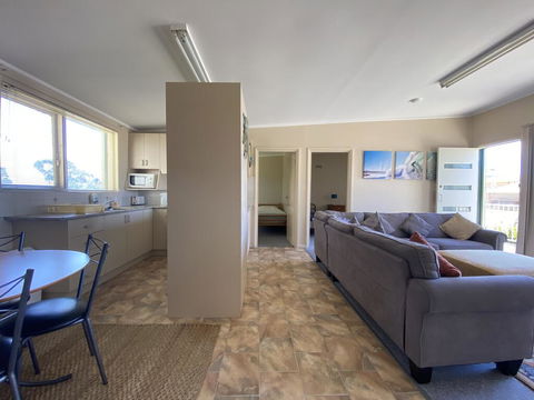 Surf Beach Sanctuary - Dentist Search 3