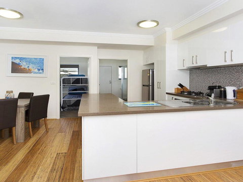 Surf Beach Townhouse - Dentist Find 1