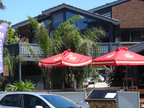 Surf City Motel - Dentist Search 1