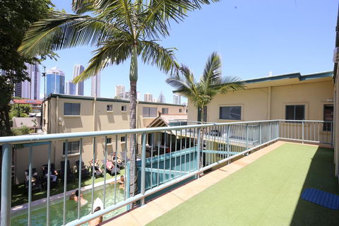 Surf Inn - Dentist Find 1