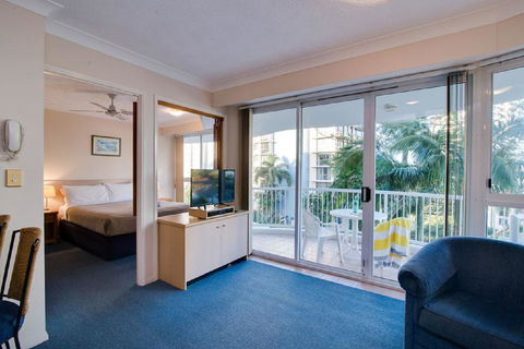Surf Parade Resort - Dentist Find 1