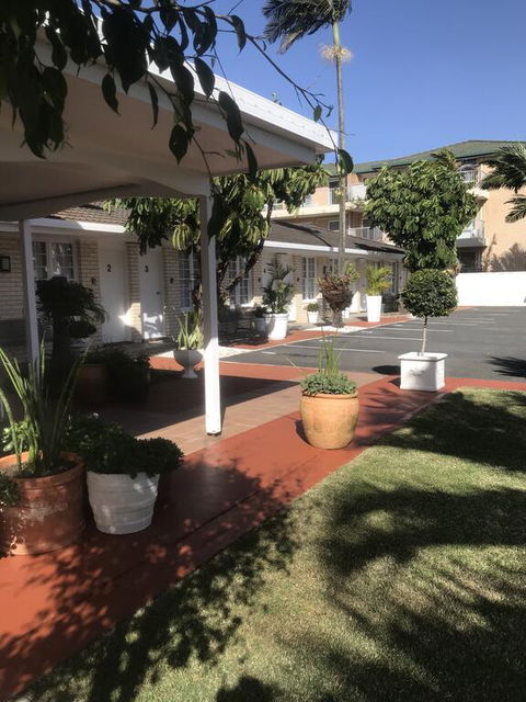 Surf Street Motel - Dentist Find 0