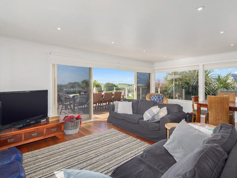 Surf188 - Dentist Find 1