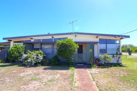 Surfs Up - Dentist Find 0