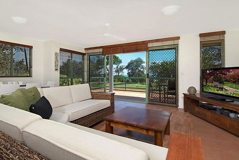 Surfside Byron Bay - Dentist Find 2