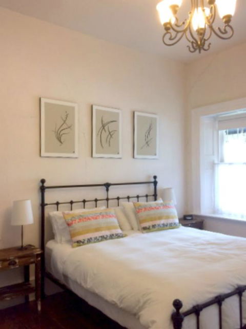 Surgeon's Cottage - Dentist Search 3