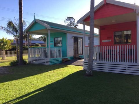 Sussex Palms Holiday Park - Dentist Find 1