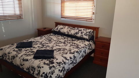 Sustainable B&B By The Bay - Dentist Find 1