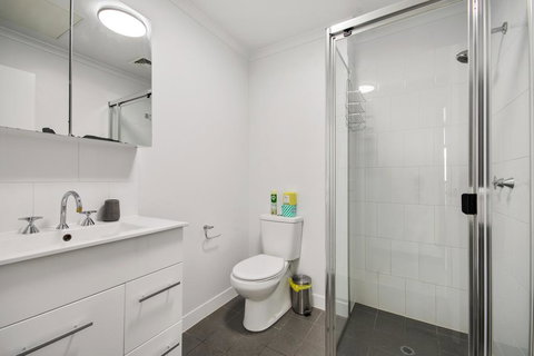 Swainson On Synagogue - Dentist Find 2