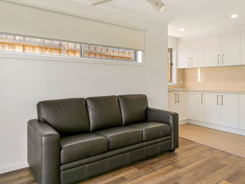 Swan Bay Lookout - Dentist Find 3