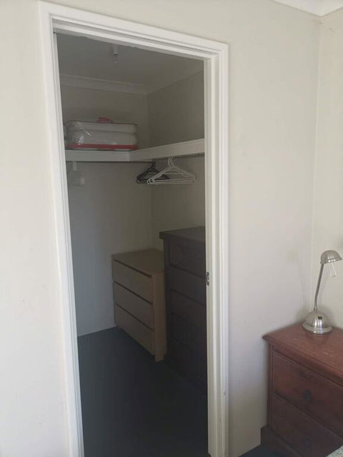 Swan House - Dentist Find 3