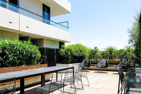 Sweet Home For Families @ Box Hill - Dentist Find 0