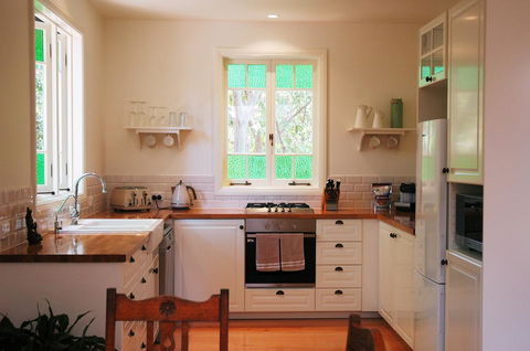 Sweet Love - Byron Bay Hinterland - Dentist Find 3