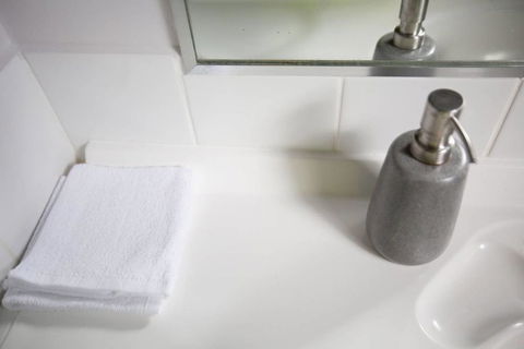 SweetHome2BR@Highton+parking - Dentist Search 1