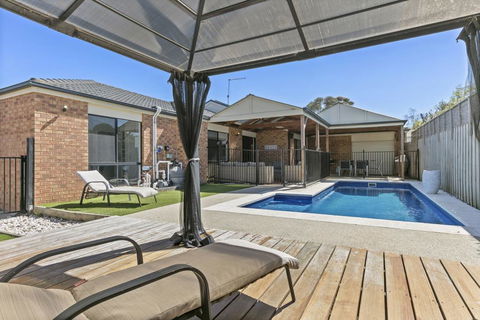 SWEETLANDS SANCTUARY - MT MARTHA - Dentist Find 1