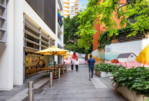 Sydney 1 Bed Modern Self Contained Apartment (402ALB) - Dentist Find 1