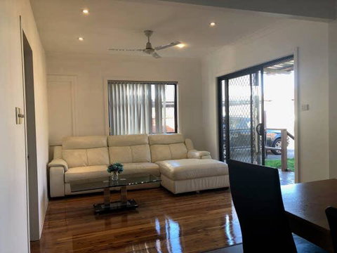 Sydney Accommodation - Dentist Find 1