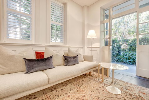 Sydney History, With Modern Design And Location - Dentist Find 1
