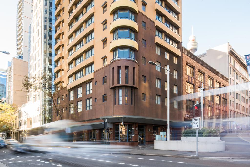 Sydney Hotel Harbour Suites