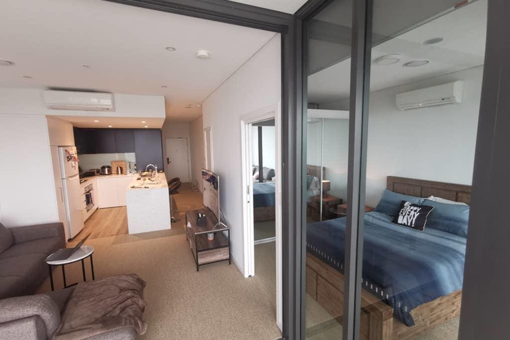 Sydney Olympic Park Luxury Apartment