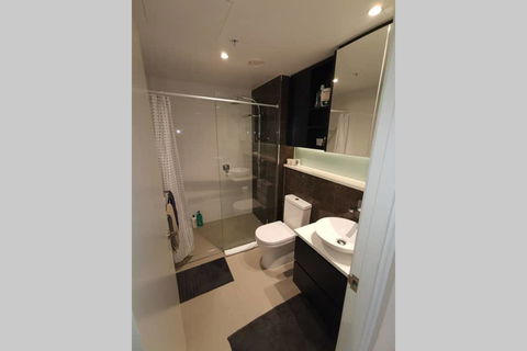 Sydney Olympic Park Luxury Apartment - Dentists Australia 3