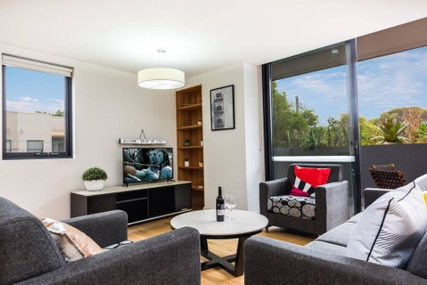 Sydney Townhouse With Parking And Deck - Dentist Find 2