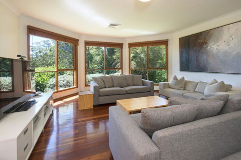 Taliesin - Beautiful 4 Bedroom Home With Amazing Views! - Dentist Find 3