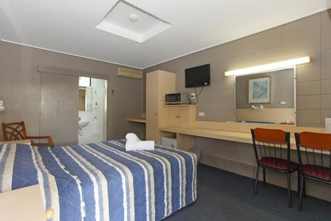 Tandara Hotel Motel - Dentist Find 3