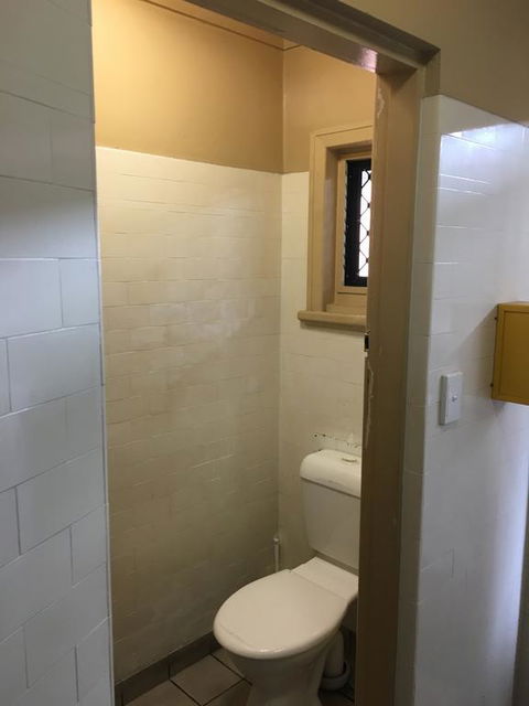 Taylors Hotel - Dentist Find 3