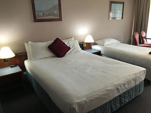 Tea Gardens Motel - Dentist Find 1