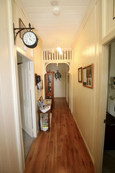 Tenterfield Historic C1895 Cottage - Dentist Find 3