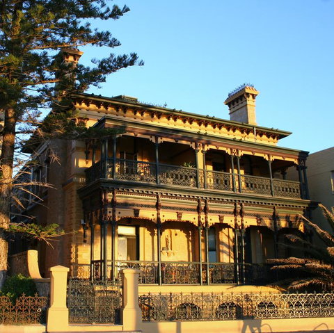 The 'Cloisters' Apartment At Albert Hall - Dentist Search 0
