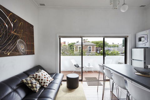 The Anderson, South Melbourne, MSAC 400m, Parking, Balcony - Dentist Find 1