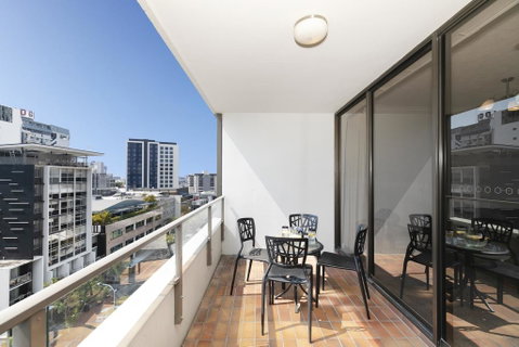 The Astor Apartments - Dentists Australia 2