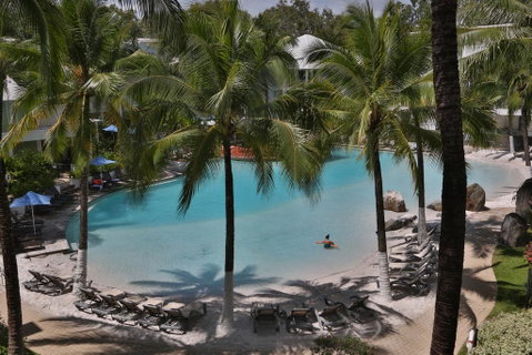 The Beach Club  -  Luxury Private Apartments - Dentist Find 0