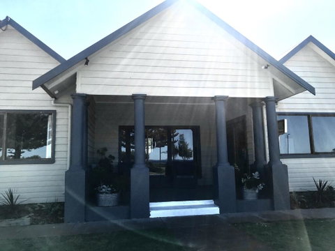 The Beach House & Villas - Dentist Search 1