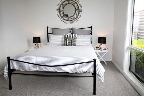 The Beach House - Point Turton - Dentist Find 3