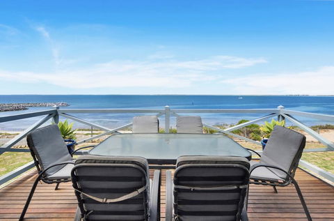 The Beach House - Point Turton - Dentists Australia 0