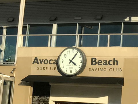 The Beach Hut Avoca Beach NSW - Dentist Find 3