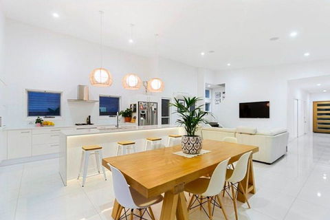 THE BEACH OASIS @ 360 - Dentist Search 3